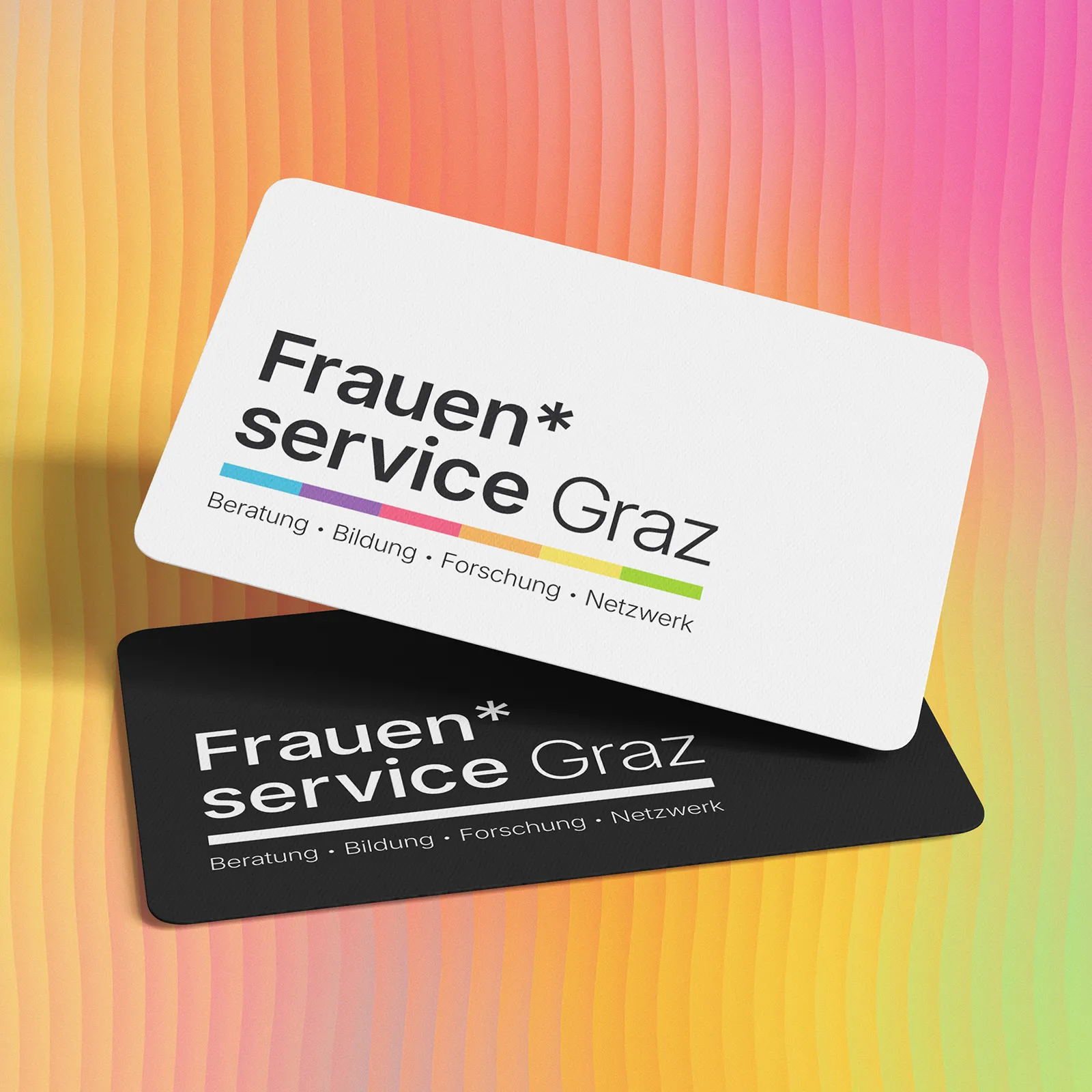 Frauenservice Visitenkarten mit dem neuen Logo
